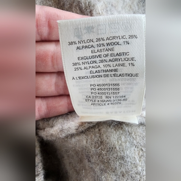 Babaton Women's Turtleneck Sweater - Picture 7 of 9